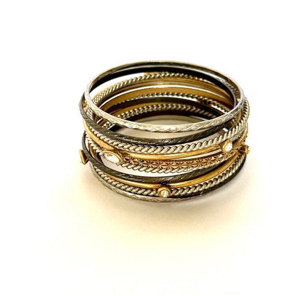 NEIMAN MARCUS Stackable Mixed Metal Bangle Set of 12 | NWT - Picture 4 of 9